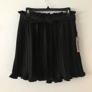 Black mini, flirty party skirt